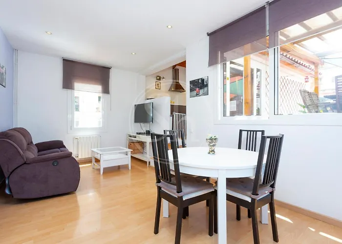 Apartamento Con Terraza En Poble Sec
